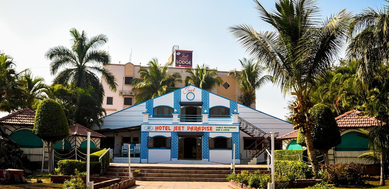 Hotel Jeet Paradise Phaltan エクステリア 写真